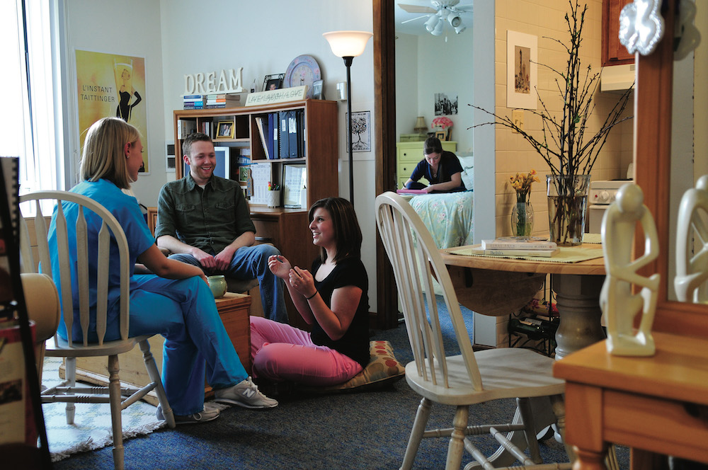 The Pines Apartments Midwestern University